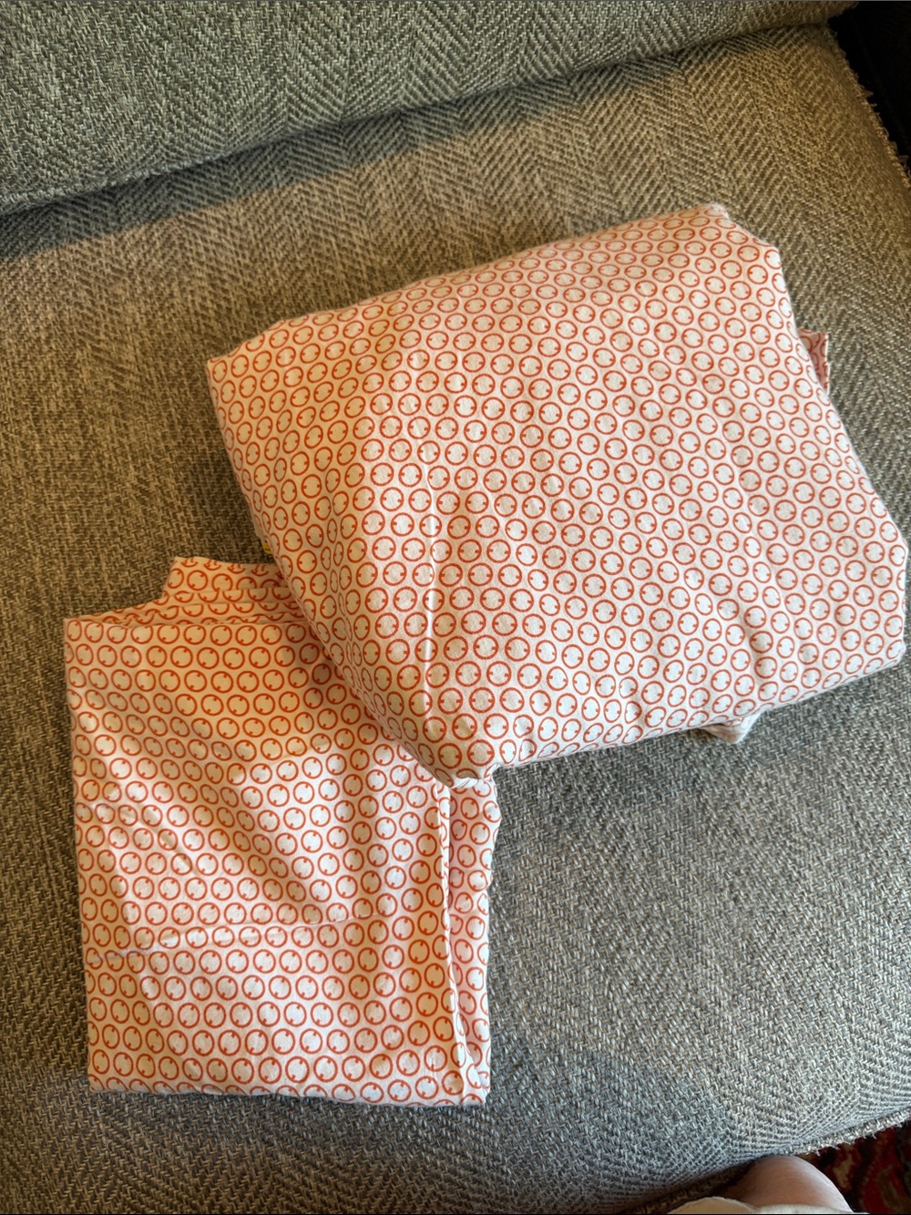 Serena & Lily Classic Ring Pimento Twin Flat Sheet + Standard Pillowcase
